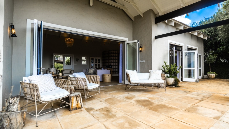 4 Bedroom Property for Sale in The Coves North West